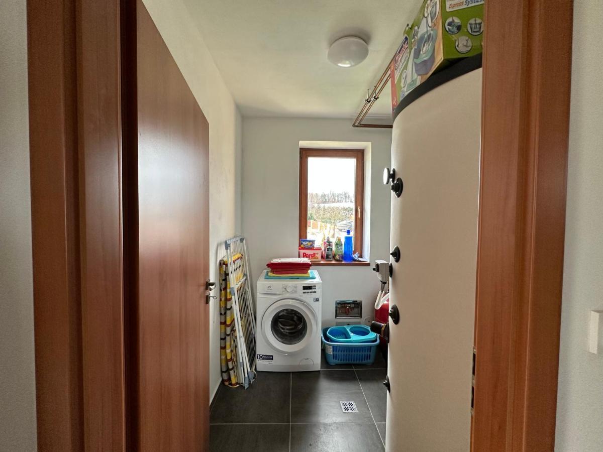 Dum Hermanicky Buitenkant foto